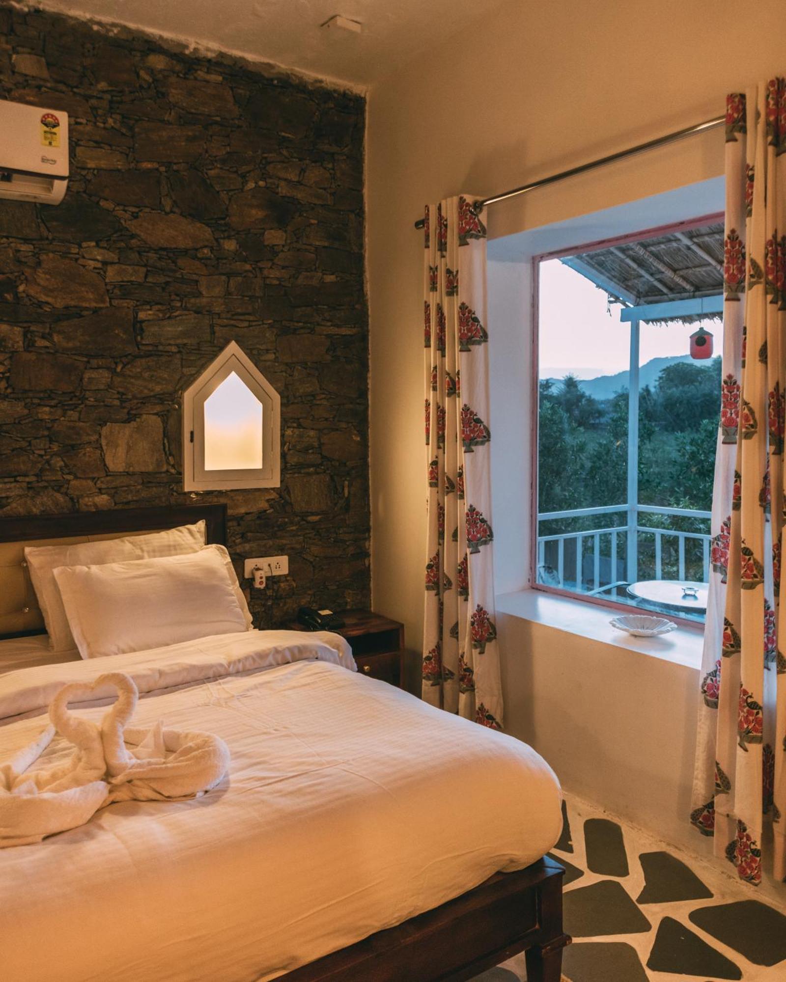 The Luxe Pushkar - A Luxury Farmstay In 布什格尔 外观 照片